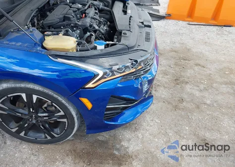 2023 Kia K5 Gt-Line z USA, uszkodzony, nr VIN 5XXG64J28PG173391